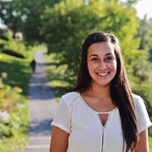 Meet your Posher, Alexandra